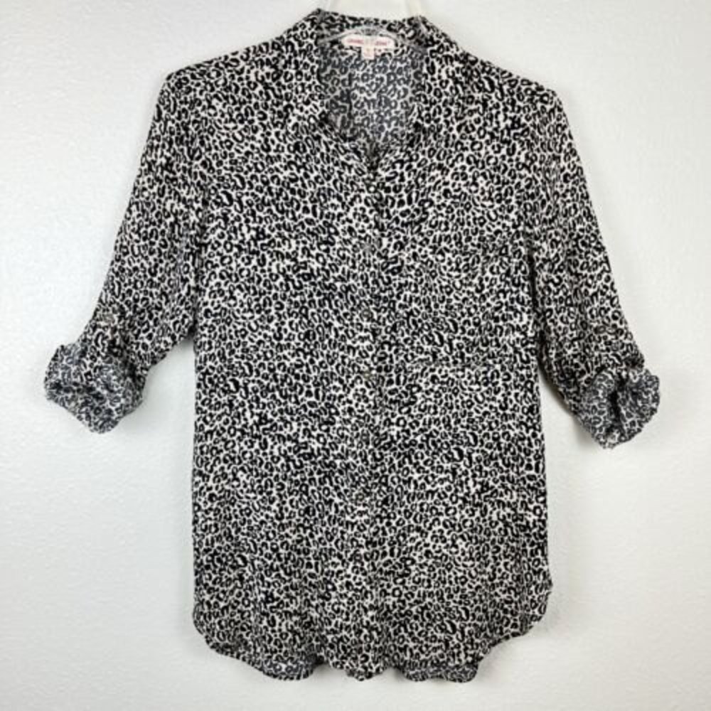 Grand & Greene Small Leopard Animal Print Roll Tab Long Sleeve Button Up Blouse - Picture 3 of 14